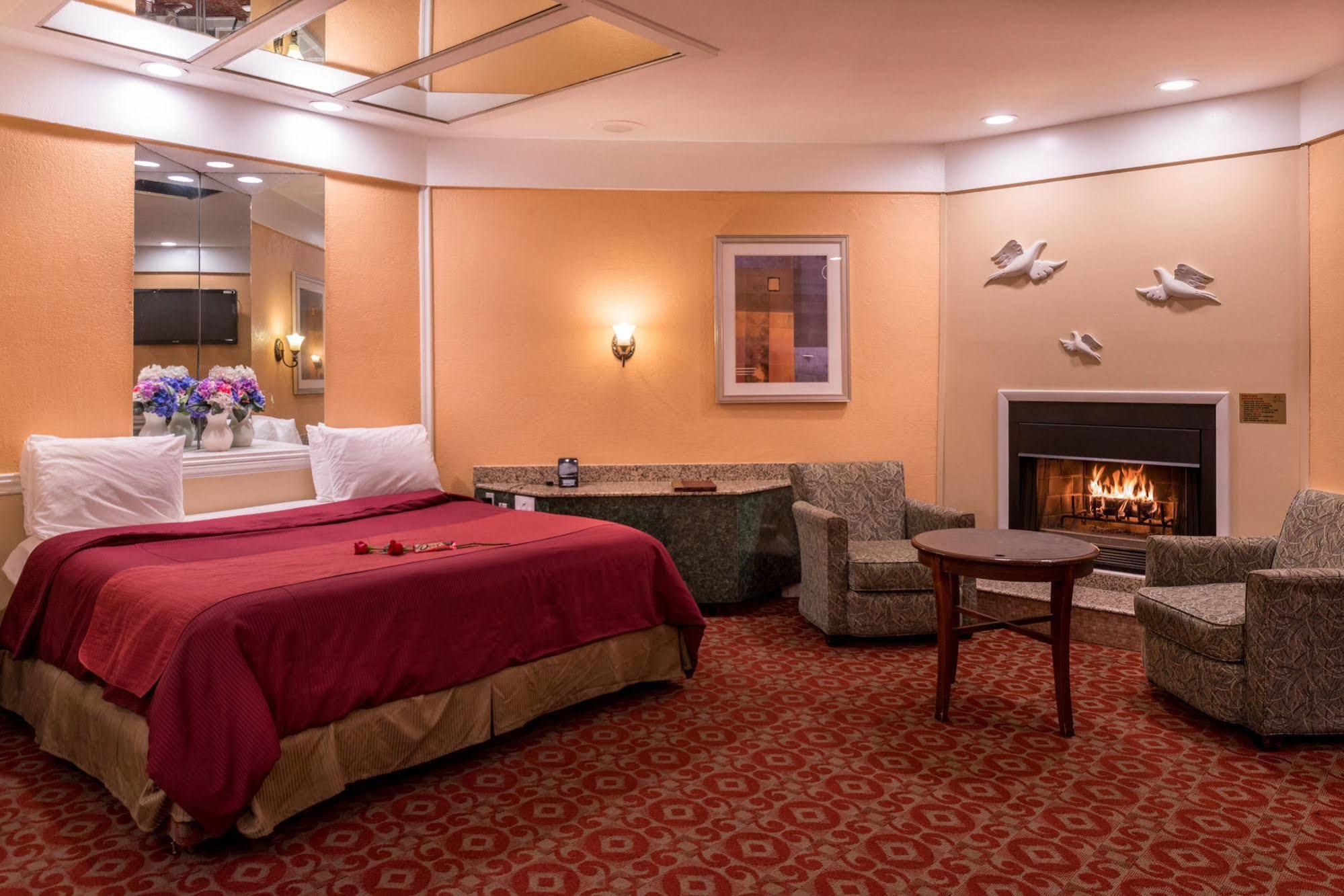 Inn Of The Dove Romantic Luxury & Business Suites Bensalem Exteriér fotografie